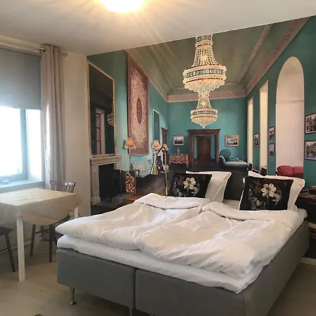 In The Center Free Private Parking With Heating Plug * Kemi