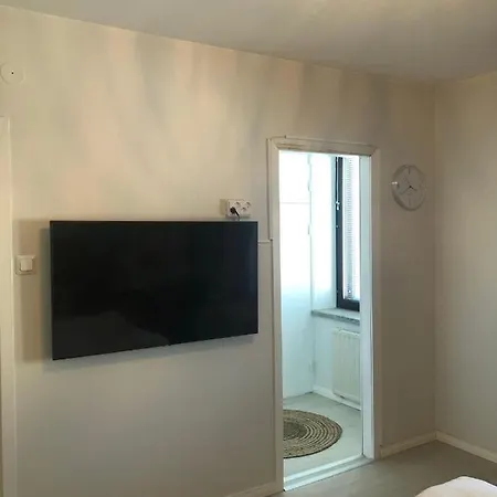 In The Center Free Private Parking With Heating Plug * Kemi